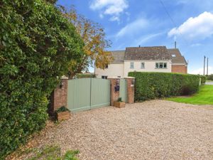 Mill Cottage- click for photo gallery